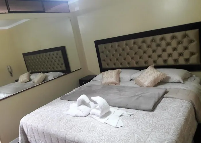 Hostal VictoriaHostal